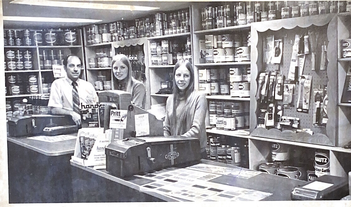 Bill Sanders and his daughters, Bernadette and Roberta